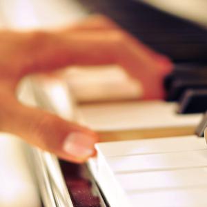 中国白丝日逼视频
